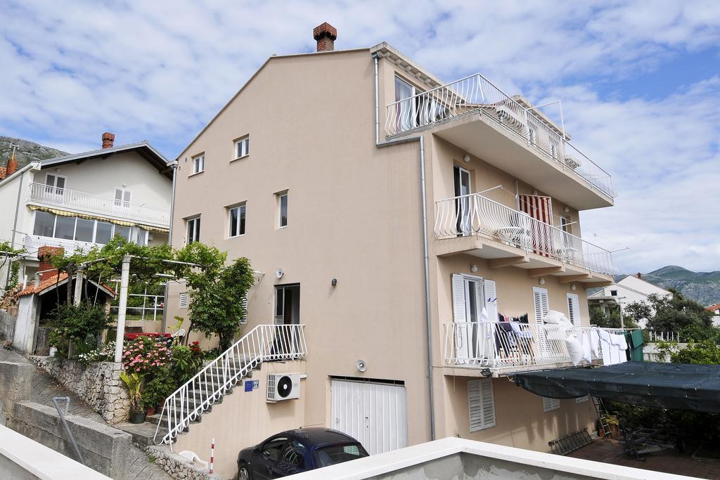 Apartment Fiorenini Mlini Oda fotoğraf